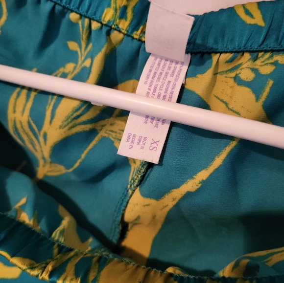 Silk Pajama Shorts - Picture 3 of 3